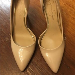 2/$20 Jessica Simpson Beige Patton Pumps